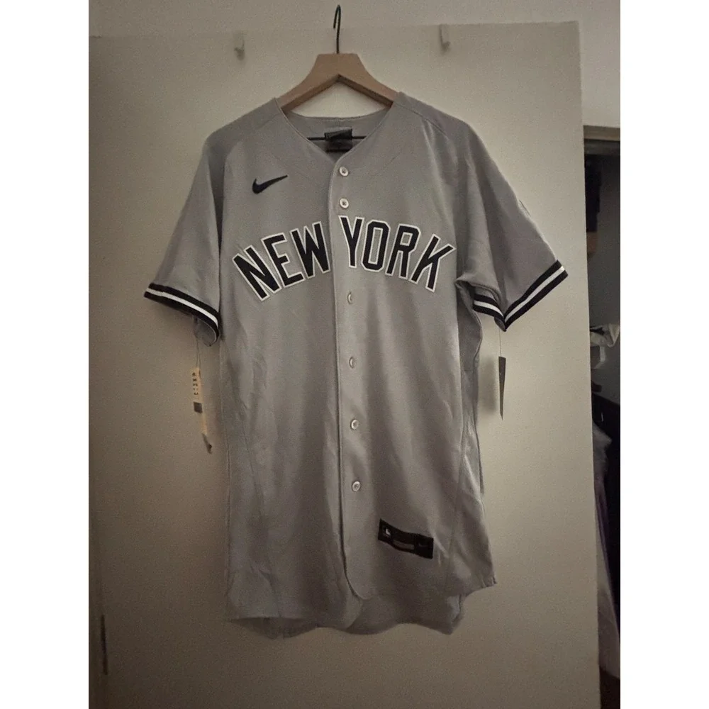 New Nike Authentic New York Yankees Derek Jeter #2 MLB Jersey Sz: M MSRP $330